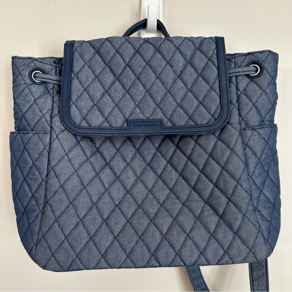 Vera Bradley Quilted Fabric Navy Backpack with Drawstring/Button Close GUC
